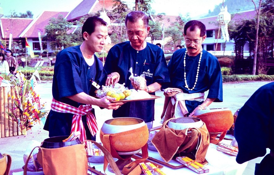 25-6-68-b12.JPG