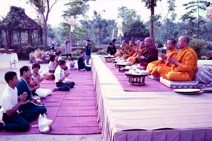 25-6-68-b27.JPG