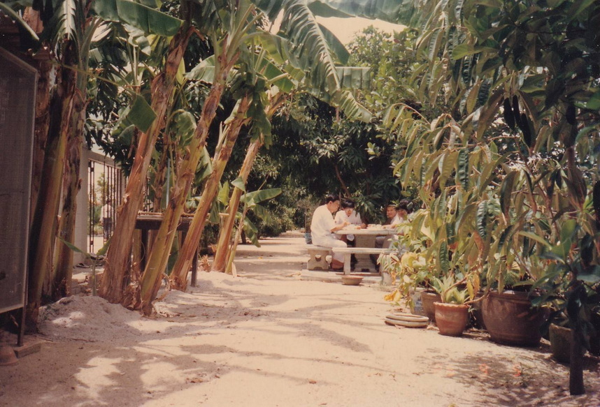 20-9-68--b-035.JPG