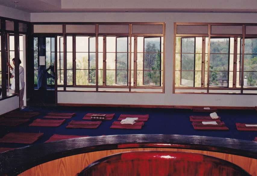 23-9-68--b-054.JPG