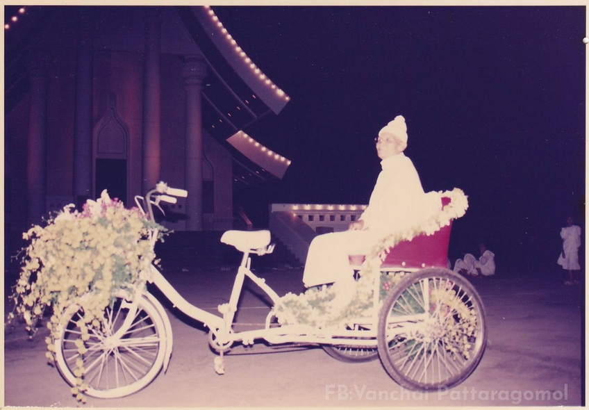 15-12-68--b-03.JPG