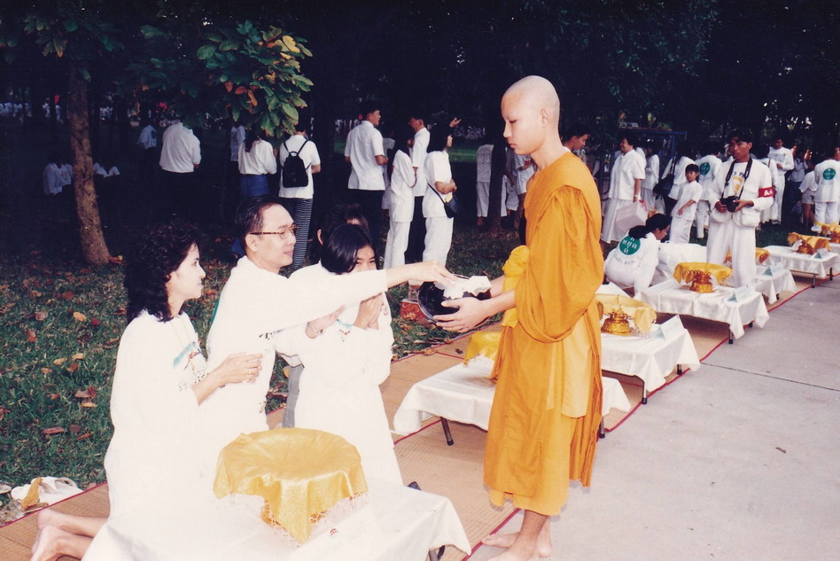 17-12-68--b-03.JPG