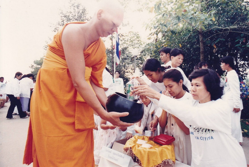 17-12-68--b-04.JPG