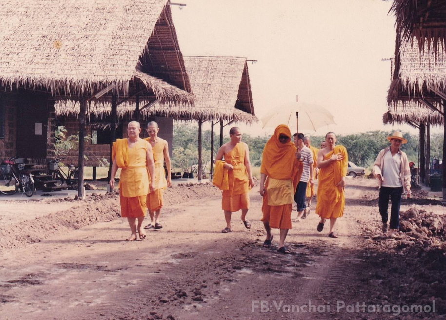 9-2-69--04-b-07.JPG