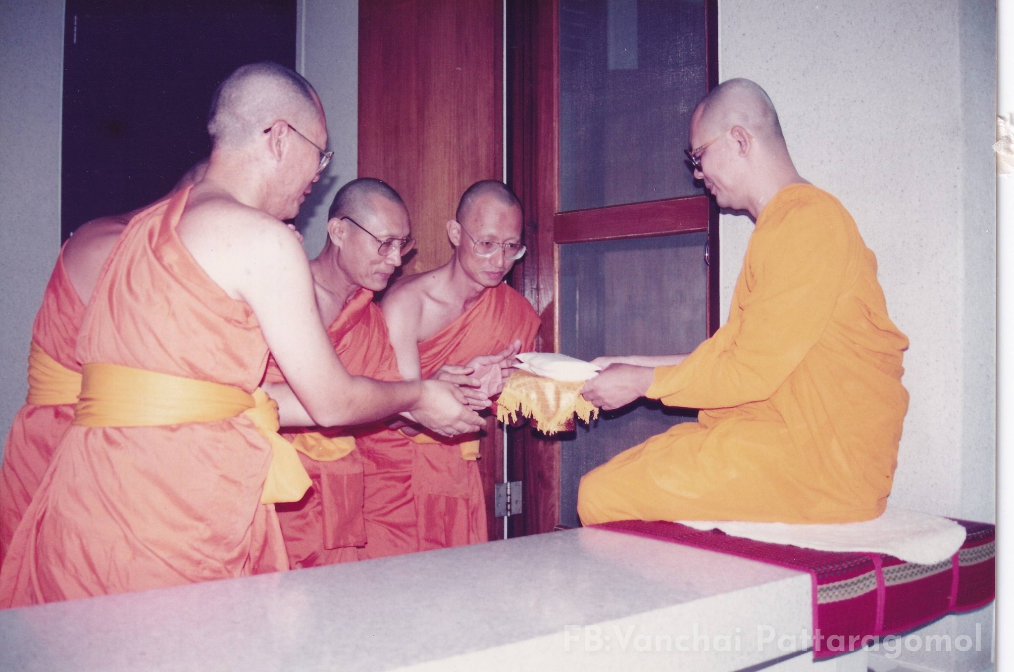 18-4-69--1-b-38.JPG