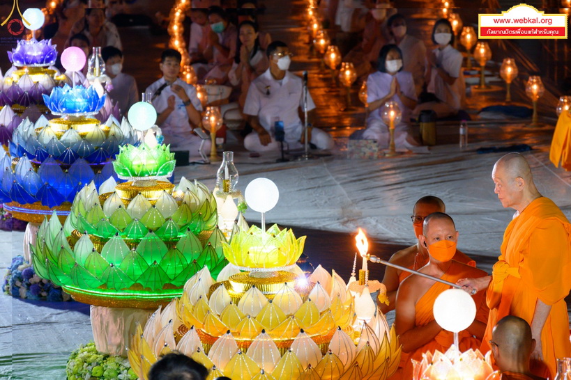 Loy%20kratong%20038.jpg