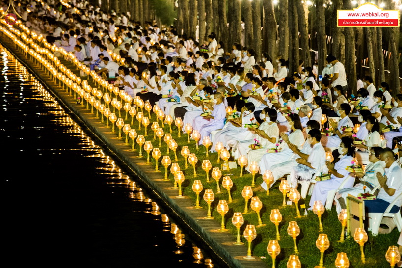 Loy%20kratong%20067.jpg