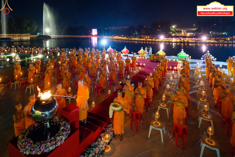 Loy%20kratong%20099.jpg