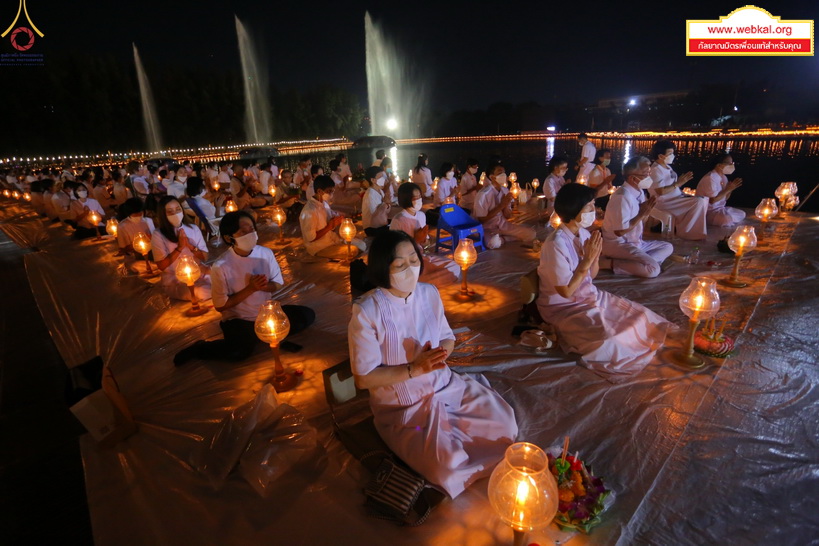 Loy%20kratong%20137.jpg