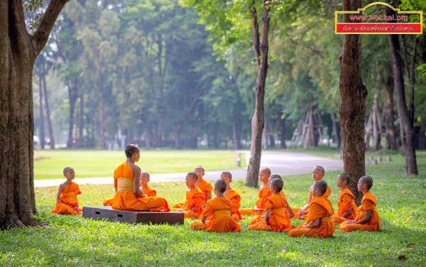 โครงการบรรพชาสามเณรฟื้นฟูพระพุทธศาสนาทั่วไทย