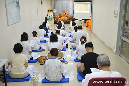 วารสาร , อยู่ในบุญธันวาคม , อานิสงส์แห่งบุญ , นิตยสาร , หนังสือธรรมะ , วัดพระธรรมกาย , ข่าวบุญต่างประเทศ
